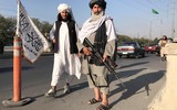 [ẢNH] Biệt kích Taliban công khai nhạo báng Mỹ