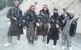 [ẢNH] 600.000 khẩu súng Mỹ các loại rơi vào tay Taliban