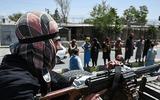 [ẢNH] Mỹ bất ngờ khi Taliban bội tín, tấn công thẳng vào người Mỹ di tản tại Kabul