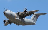 [ẢNH] ‘Ngựa thồ’ NATO gây tai tiếng khi tham gia di tản người tại Afghanistan