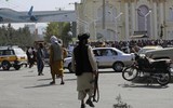 [ẢNH] Mỹ bất ngờ khi Taliban bội tín, tấn công thẳng vào người Mỹ di tản tại Kabul