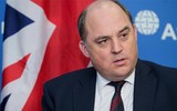 [ẢNH] ‘Ngựa thồ’ NATO gây tai tiếng khi tham gia di tản người tại Afghanistan