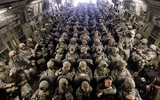 [ẢNH] Không phải 640 mà có tới 823 người nhồi nhét trên chiếc C-17 thoát khỏi Kabul