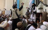 [ẢNH] Taliban giả trang thành đặc nhiệm Mỹ