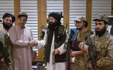 [ẢNH] Em trai cựu tổng thống Afghanistan tuyên bố trung thành với Taliban
