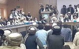 [ẢNH] Taliban vác súng đi xem bóng đá, động thái nhỏ, ý nghĩa lớn tại Afghanistan