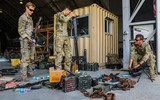 [ẢNH] Lính Mỹ đi, Taliban liền tới tiếp quản sân bay quốc tế Kabul