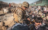 [ẢNH] Lính Mỹ đi, Taliban liền tới tiếp quản sân bay quốc tế Kabul