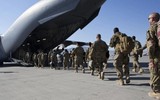 [ẢNH] Bất ngờ khi lính Afghanistan sẽ 'chặn hậu' cho lính Mỹ rút khỏi sân bay Kabul