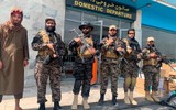 [ẢNH] Taliban 'chết đuối vớ được cọc' khi được Qatar giúp vận hành sân bay Kabul