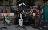 [ẢNH] Màn ăn mừng 'chiến thắng hụt' nhưng đầy chết chóc của Taliban