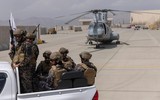 [ẢNH] Taliban giữ 6 máy bay chở người Mỹ không cho di tản khỏi Afghanistan