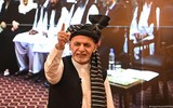 [ẢNH] Cựu tổng thống Ashraf Ghani công khai xin lỗi người dân Afghanistan