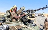 [ẢNH] ‘Cua thép’ T-72 'bị lột mai' khi trúng đòn hiểm từ UAV chiến đấu Iran