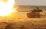 [ẢNH] ‘Cua thép’ T-72 'bị lột mai' khi trúng đòn hiểm từ UAV chiến đấu Iran