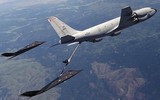 [ẢNH] Mỹ cho chiến đấu cơ tàng hình F-117 làm bia bay cho F-15 tập bắn