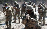 [ẢNH] Ukraine bất ngờ tấn công dữ dội lực lượng dân quân miền Đông