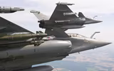 [ẢNH] 'Phượng hoàng lửa' Rafale Pháp chất lượng tốt nhưng giá quá đắt