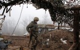 [ẢNH] Ukraine tố lính bắn tỉa Nga tới Donbass, Moscow phủ nhận hoàn toàn