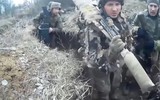 [ẢNH] Xuất hiện đội lính bắn tỉa bí ẩn trang bị toàn đồ NATO tại miền Đông Ukraine