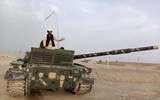 [ẢNH] Xe tăng Taliban áp sát Tajikistan, phép thử nguy hiểm trước Nga