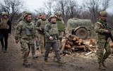 [ẢNH] Tổng Tư lệnh quân đội Ukraine ra chỉ thị ‘đánh trả không cần xin phép’ tại Donbass
