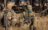 [ẢNH] Ukraine điều toàn bộ đơn vị chống bắn tỉa tới chiến trường miền Đông
