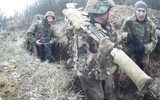[ẢNH] Ukraine điều toàn bộ đơn vị chống bắn tỉa tới chiến trường miền Đông