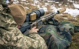 [ẢNH] Ukraine điều toàn bộ đơn vị chống bắn tỉa tới chiến trường miền Đông