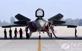 [ẢNH] Trung Quốc khoe tiêm kích tàng hình J-20 đã khắc phục ‘trái tim lỗi’