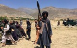 [ẢNH] Tajikistan và Taliban dàn quân sát biên giới, sẵn sàng cho tình huống xấu