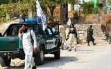 [ẢNH] Taliban tấn công dữ dội đại bản doanh của 'kẻ thù không đội trời chung' IS-K