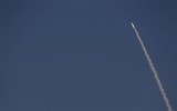 [ẢNH] Israel đưa tên lửa mạnh hơn S-400 và Patriot tới bảo vệ Azerbaijan trước Iran?