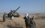 [ẢNH] 'Tan nhưng không rã', phe kháng chiến Afghanistan bắt đầu 'gặm nhấm' Taliban