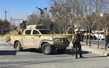 [ẢNH] Vụ lính Mỹ đổi thuốc lá lấy xe bán tải gắn súng máy Nga đề bảo vệ sân bay Kabul