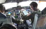 [ẢNH] 'Thùng xăng bay' KC-135 Mỹ suýt gây họa vì tự động bổ nhào