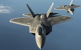 Sai sót trong lau rửa khiến tiêm kích F-22 Raptor Mỹ lao xuống đất cháy rụi