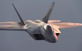 Sai sót trong lau rửa khiến tiêm kích F-22 Raptor Mỹ lao xuống đất cháy rụi