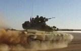 Xe tăng T-90 Syria dàn hàng tiến đánh phiến quân thân Thổ Nhĩ Kỳ tại Idlib