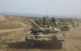 Xe tăng T-90 Syria dàn hàng tiến đánh phiến quân thân Thổ Nhĩ Kỳ tại Idlib