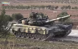 Xe tăng T-90 Syria dàn hàng tiến đánh phiến quân thân Thổ Nhĩ Kỳ tại Idlib