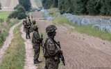 Điều tới 10.000 quân áp sát biên giới Belarus, Ba Lan đang tính toán gì?