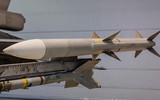 Gần 300 tên lửa sát thủ AIM-120 của Mỹ đổ về Trung Đông