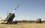 Gần 300 tên lửa sát thủ AIM-120 của Mỹ đổ về Trung Đông