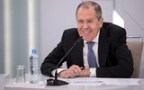 Hàng trăm xe tăng Nga áp sát biên giới Ukraine, sẵn sàng can thiệp vào miền Đông?