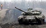Hàng trăm xe tăng Nga áp sát biên giới Ukraine, sẵn sàng can thiệp vào miền Đông?