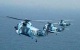 Trực thăng SH-3 Sea King Iran vừa đột nhiên áp sát tàu đổ bộ USS Essex Mỹ