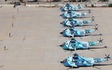 Trực thăng SH-3 Sea King Iran vừa đột nhiên áp sát tàu đổ bộ USS Essex Mỹ