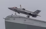 Anh nhờ Mỹ trục vớt sớm tiêm kích tàng hình F-35B lao xuống biển