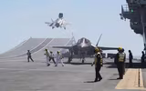Khoảnh khắc F-35B Anh lao xuống biển phá vỡ thuyết âm mưu ‘bị rơi do đuổi theo Su-30 Nga’